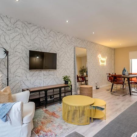 Central Belfast Apartments: Citygate Extérieur photo