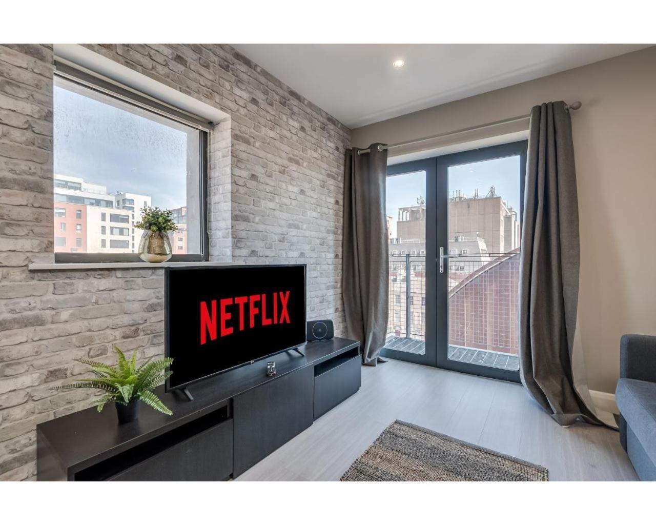 Central Belfast Apartments: Citygate Extérieur photo